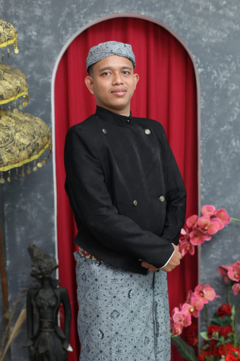 Foto Pengantin Pria